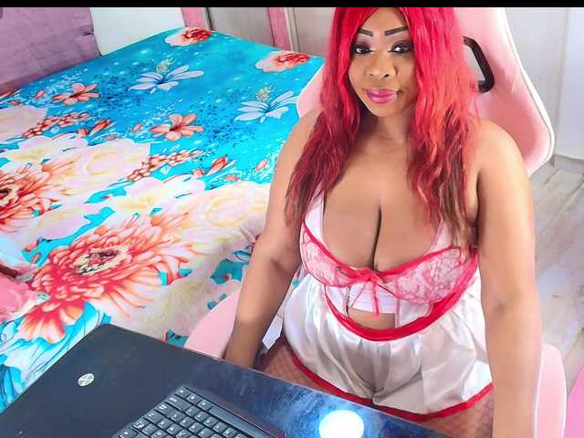 kimberlybellu live cam on BongaCams