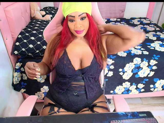 kimberlybellu live webcam show