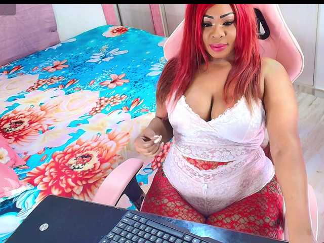 kimberlybellu live cam on BongaCams