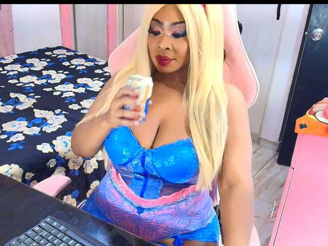 kimberlybellu, en vivo ahora en BongaCams
