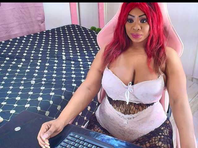 kimberlybellu live webcam show