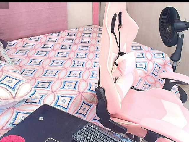 kimberlybellu's BongaCams show and profile