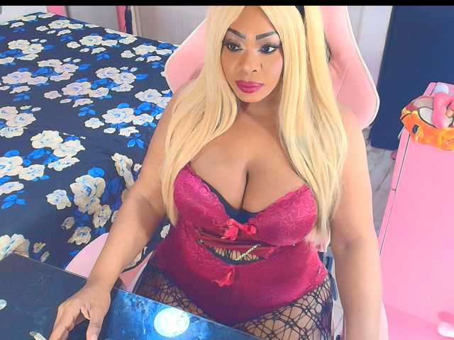 kimberlybellu live cam on BongaCams