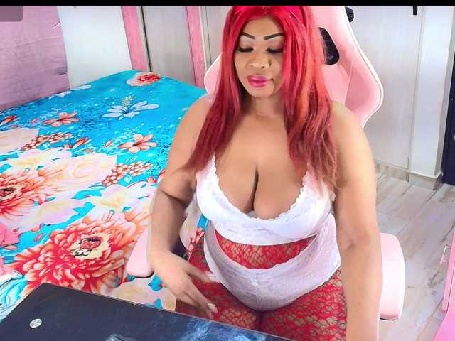 kimberlybellu live cam on BongaCams