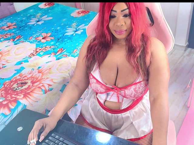 kimberlybellu live cam on BongaCams
