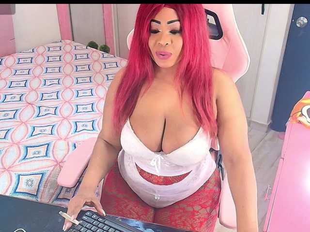 kimberlybellu's BongaCams show and profile