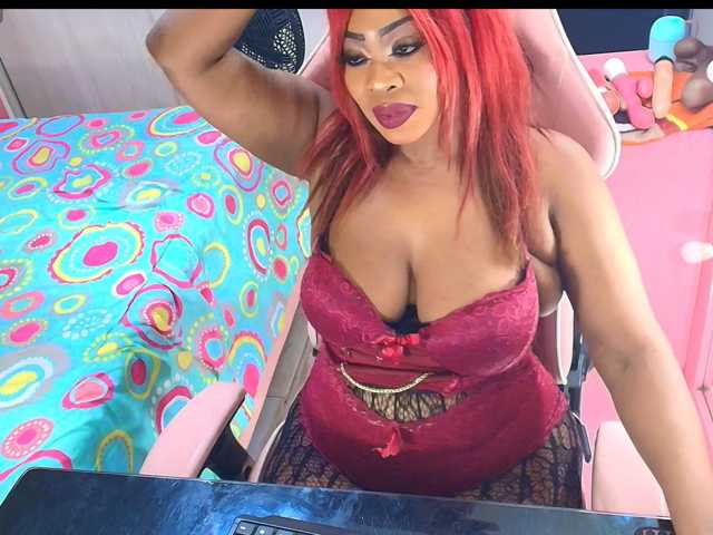 kimberlybellu live cam on BongaCams