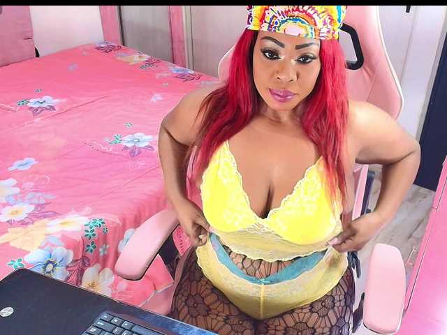 kimberlybellu live cam on BongaCams
