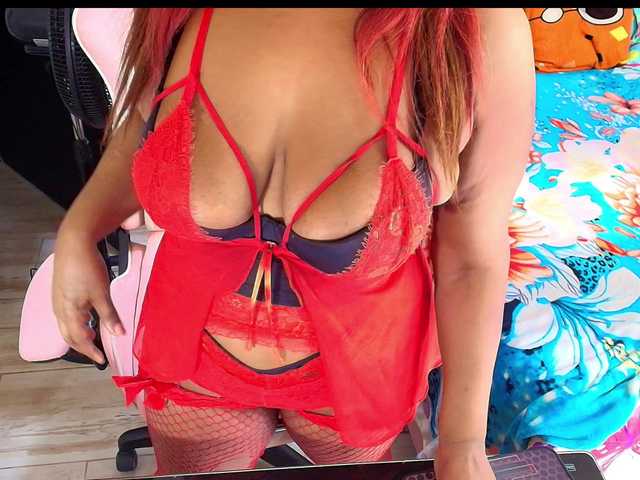kimberlybellu live cam on BongaCams