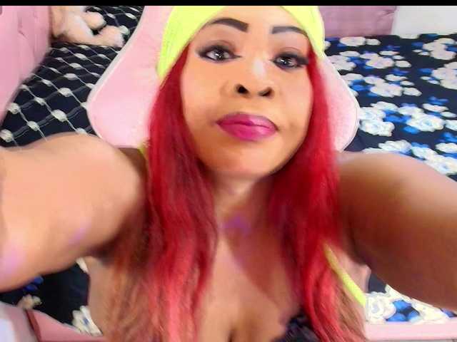 kimberlybellu live cam on BongaCams