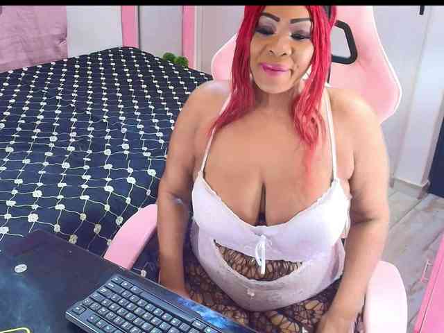kimberlybellu webcam