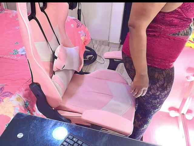 kimberlybellu webcam