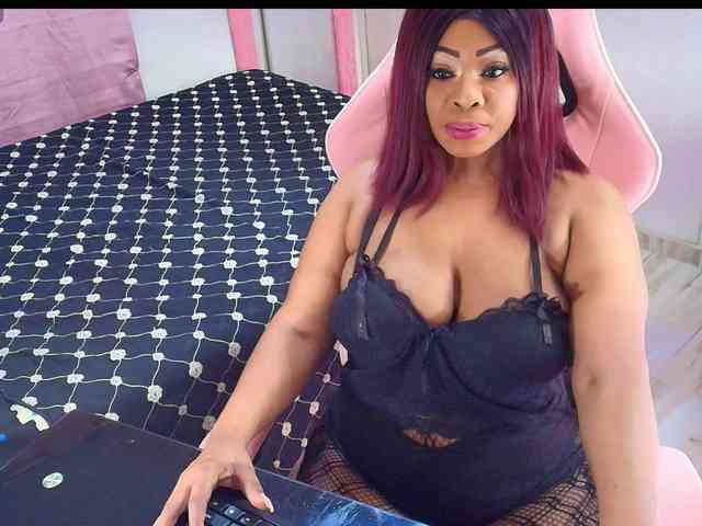 kimberlybellu webcam