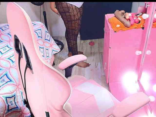 kimberlybellu webcam