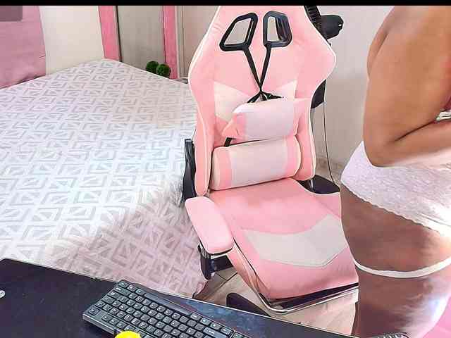 kimberlybellu webcam