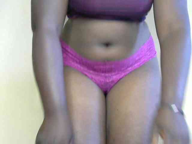 Kenyanhoty webcam