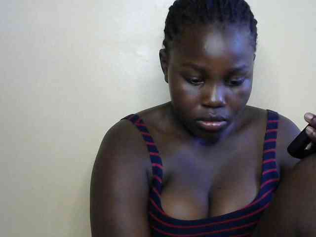 Kenyanhoty webcam