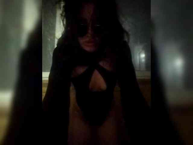 OkSex666 webcam