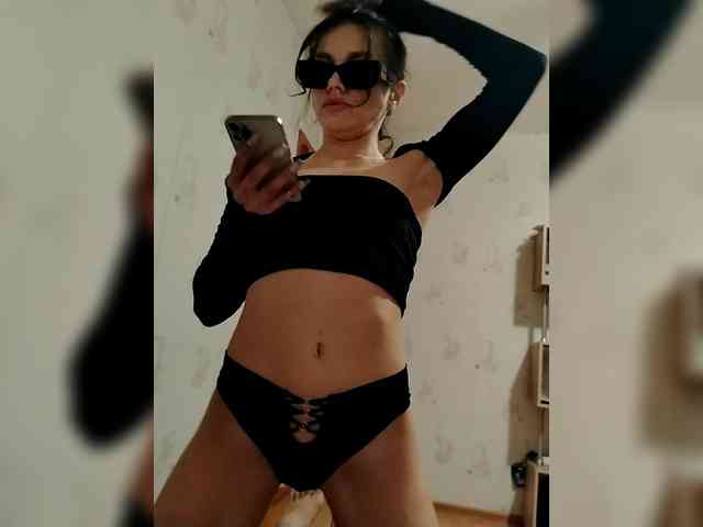 OkSex666 webcam