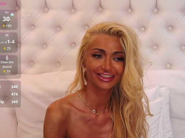 CelineHinton