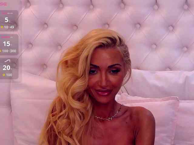CelineHinton