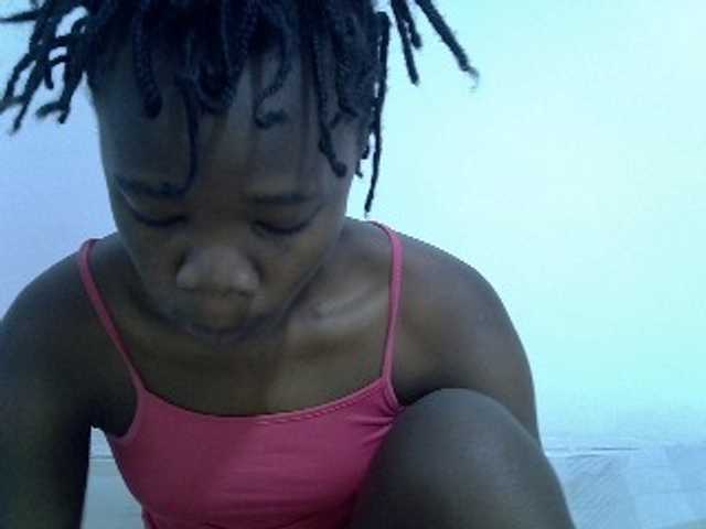 sexyass20 live cam on BongaCams