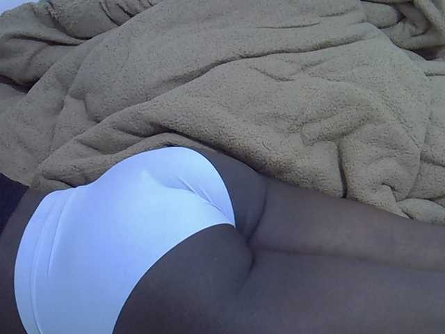 sexyass20 live cam on BongaCams