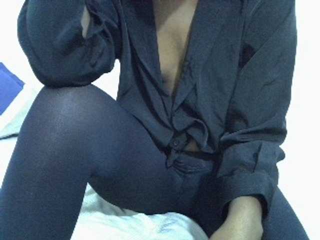 sexyass20 live cam on BongaCams