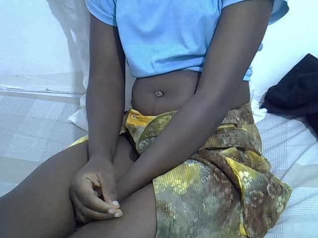 sexyass20 live cam on BongaCams
