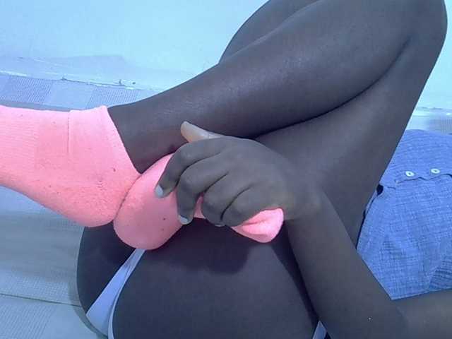 sexyass20 live cam on BongaCams