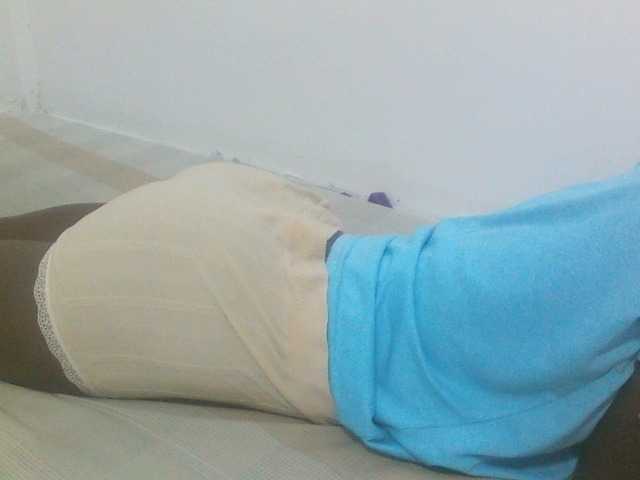 sexyass20 live cam on BongaCams