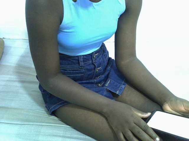 sexyass20 live cam on BongaCams
