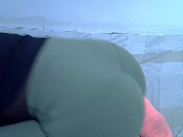 sexyass20 live cam on BongaCams