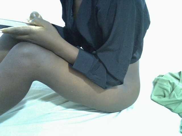 sexyass20 live cam on BongaCams