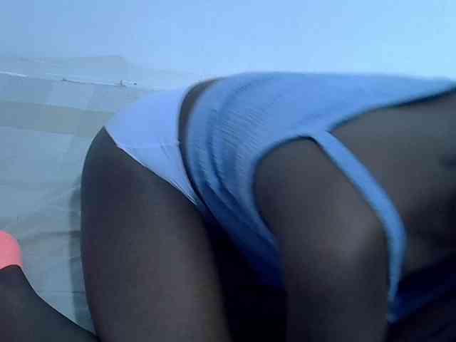 sexyass20 webcam
