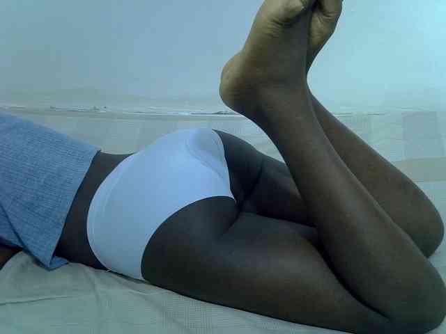 sexyass20 webcam