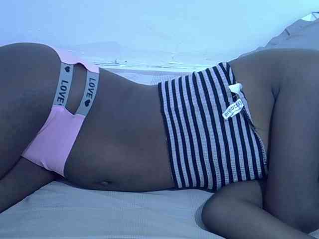 sexyass20 webcam