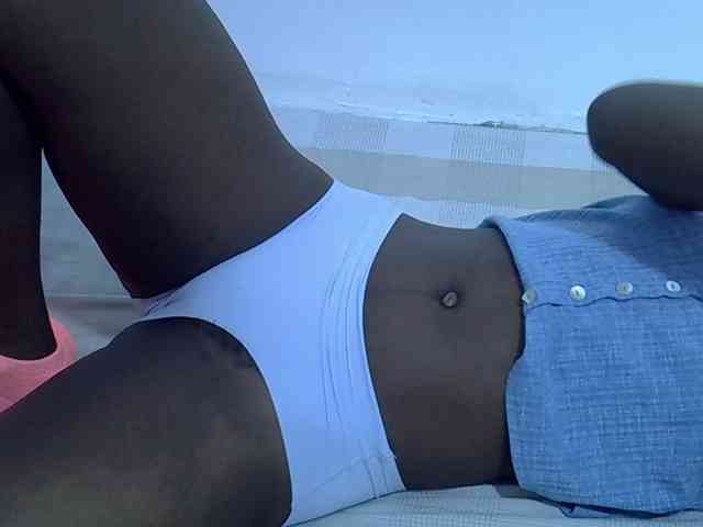 sexyass20 webcam
