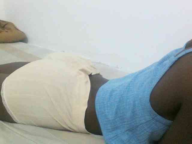 sexyass20 webcam