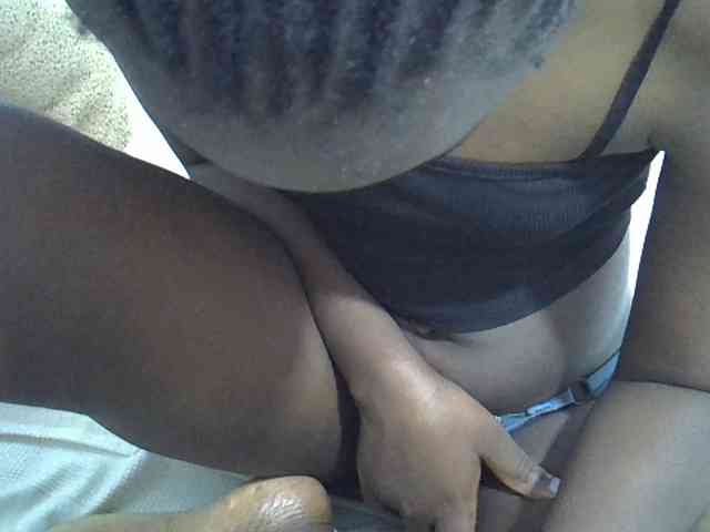 sexyass20 webcam