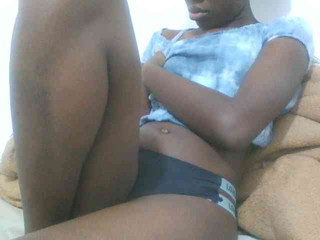 sexyass20 webcam
