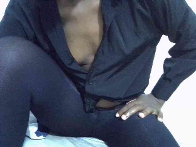 sexyass20 webcam