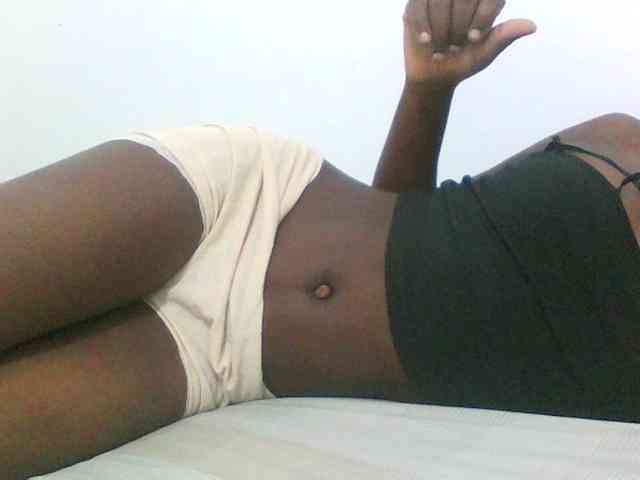 sexyass20 webcam