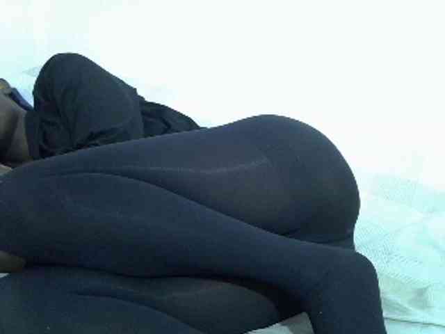 sexyass20 webcam