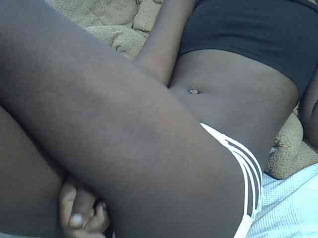 sexyass20 webcam
