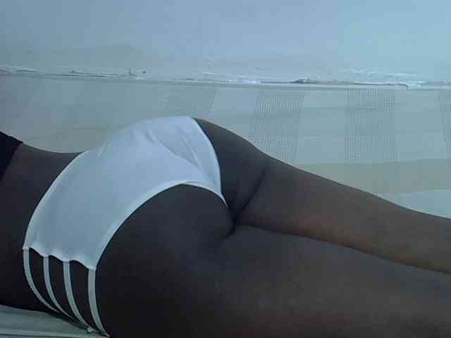 sexyass20 webcam