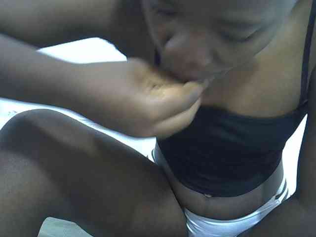 sexyass20 webcam