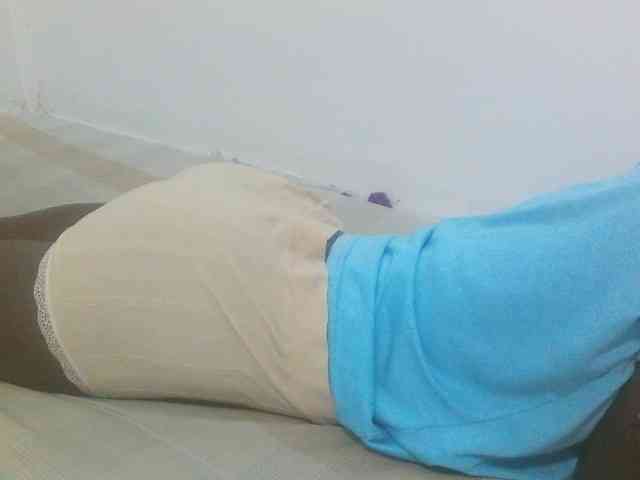 sexyass20 webcam