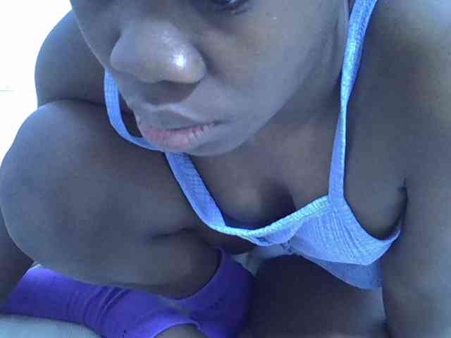 sexyass20 webcam