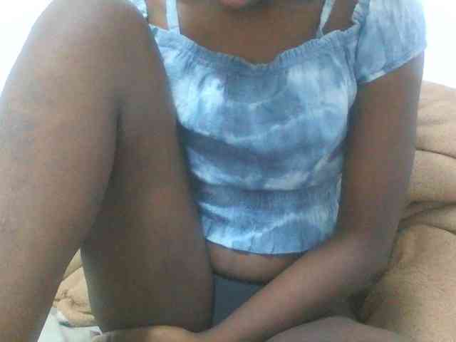 sexyass20 webcam